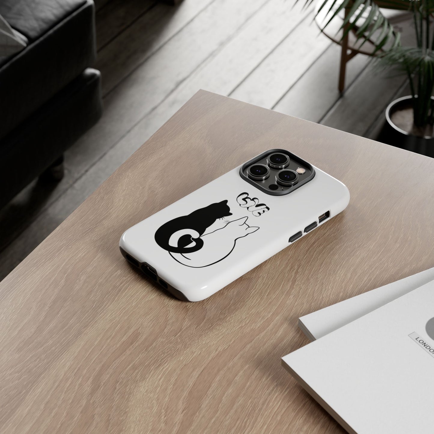 Cat Couple Love Phone Case Minimal Black and White iPhone Cover Cute Gift for Cat Lovers Aesthetic Animal Design