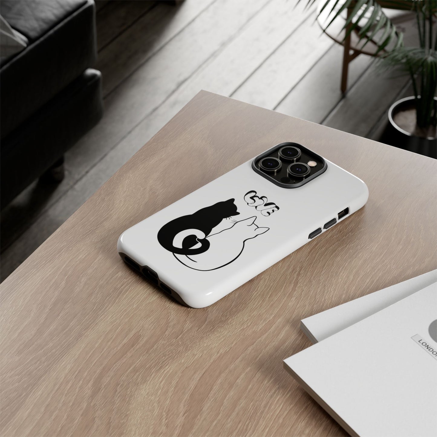 Cat Couple Love Phone Case Minimal Black and White iPhone Cover Cute Gift for Cat Lovers Aesthetic Animal Design